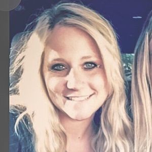 Meet your Posher, Paige